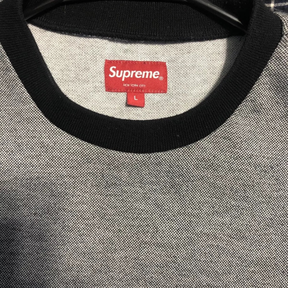 Supreme - Picture 4 of 8